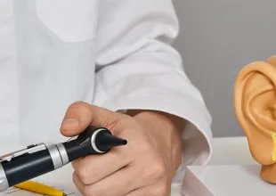 Estudia Especialización en Audiologia